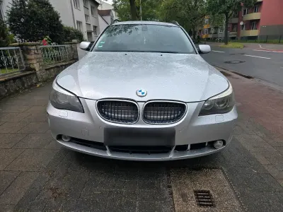 Gebraucht BMW 525 177 PS (130 kW) 2004 Silber Kombi