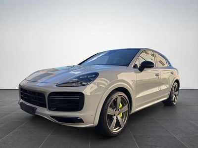 Porsche Cayenne Coupe Turbo S E-Hybrid