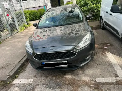 Used Ford Focus 125 HP (91 kW) 2016 Grey Estate