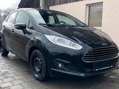 Schwarz Gebraucht 2016 Ford Fiesta Kleinwagen | 5.499 € (Fairer Preis)