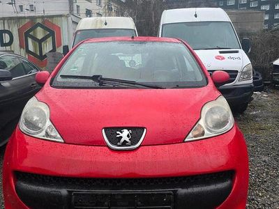 Gebraucht Peugeot 107 68 PS (50 kW) 2007 Rot Kleinwagen