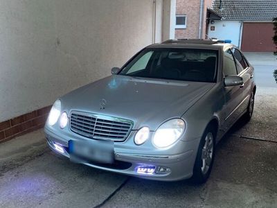 gebraucht Mercedes 240 W211 LPG 2. Hand TÜV NEU