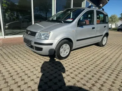 Usado Fiat Panda Dynamic 60 HP (44 kW) 2008 Prateado Citadino