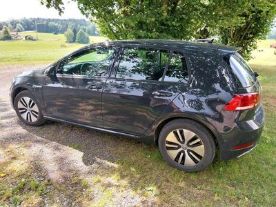 VW e-Golf