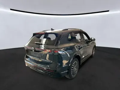 Gebraucht VW Tiguan Style 204 PS (150 kW) 2025 Uranograu SUV