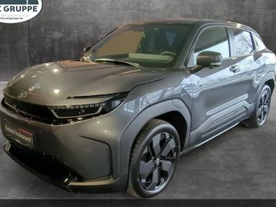 Nouă Toyota Urban Cruiser Lounge 127 kW (174 CP) 2026 Gri SUV