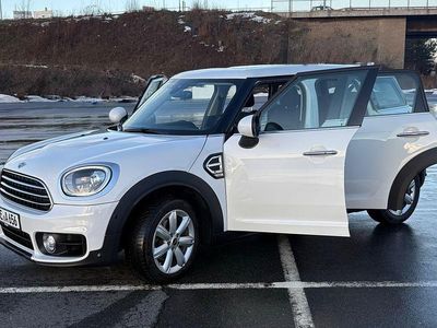 Weiß Gebraucht 2018 Mini Countryman SUV | 15.900 €