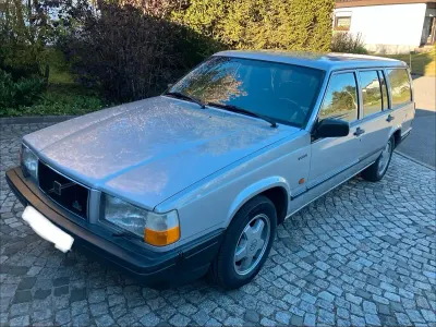 Second-hand Volvo 740 115 CP (84 kW) 1990 Argintiu Break