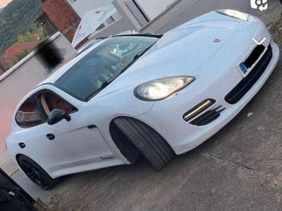 Porsche Panamera S