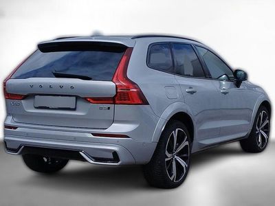 Gebraucht Volvo XC60 Ultimate 250 PS (183 kW) 2023 Diverse metallic SUV