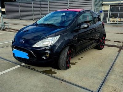 Gebraucht Ford Ka 69 PS (50 kW) 2015 Schwarz Kleinwagen