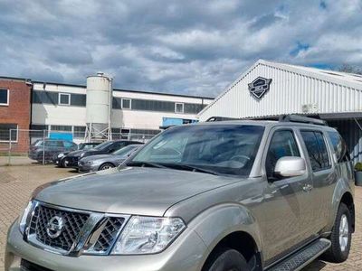 gebraucht Nissan Pathfinder 2.5 dCi SE/7 Sitzer/Klima/AHK/4X4