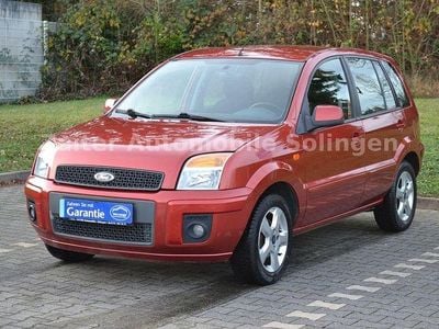 Gebraucht Ford Fusion Style 80 PS (58 kW) 2010 Orange Kleinwagen