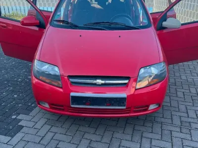 Używany Chevrolet Kalos 72 KM (52 kW) 2007 Czerwony Hatchback