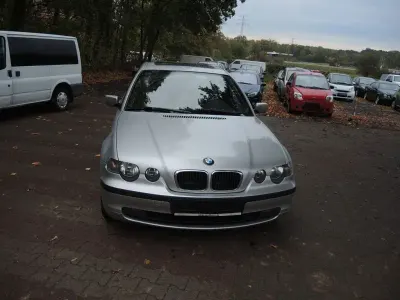 Usata BMW 316 116 CV (85 kW) 2003 Argento Berlina