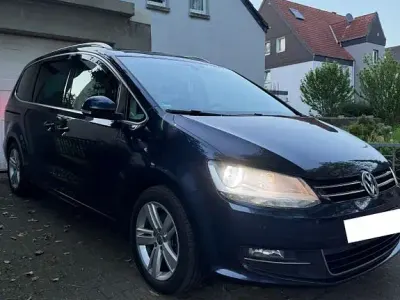 Gebraucht VW Sharan Highline 140 PS (102 kW) 2011 Blau Van / Kleinbus