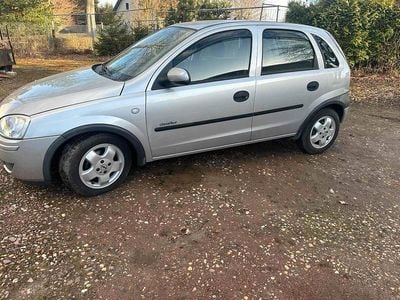 Gebraucht Opel Corsa 75 PS (55 kW) 2001 Silber Kleinwagen