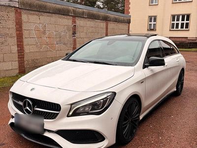 Gebraucht Mercedes CLA220 AMG 184 PS (135 kW) 2018 Weiß Limousine