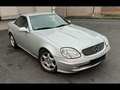 Gebraucht Mercedes SLK200 163 PS (119 kW) 2001 Silber Cabrio