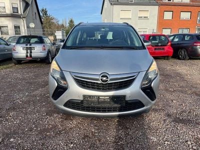 Silber Gebraucht 2015 Opel Zafira Tourer Van / Kleinbus | 3.490 € (Superpreis)