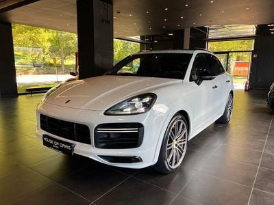 Weiß Gebraucht 2019 Porsche Cayenne Turbo Sport SUV | 65.590 €