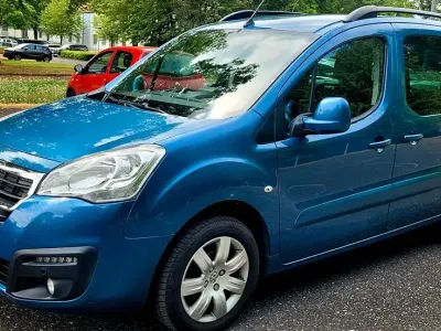 Occasion Peugeot Partner Tepee Allure 110 PK (80 kW) 2017 Blauw MPV