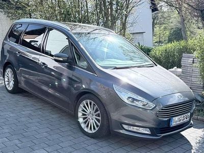 Gebraucht Ford Galaxy Titanium 179 PS (131 kW) 2016 Grau Van / Kleinbus