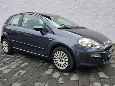 Gebraucht Fiat Punto Dynamic 77 PS (56 kW) 2010 Hellsilber met. Kleinwagen