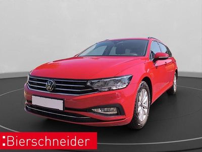 Gebraucht VW Passat 122 PS (89 kW) 2023 Rot Kombi