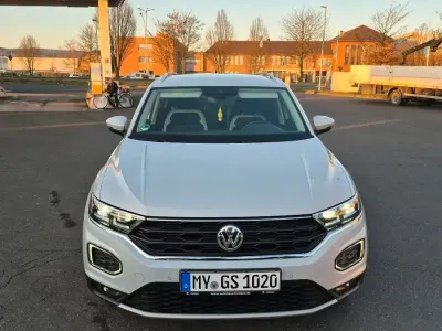 Gebraucht VW T-Roc 150 PS (110 kW) 2020 Weiß SUV