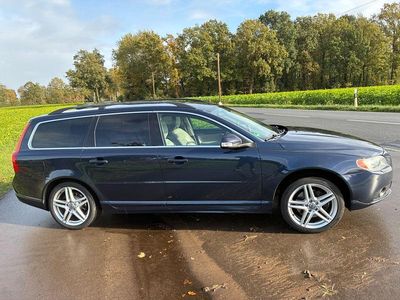 Gebraucht Volvo V70 175 PS (128 kW) 2009 Blau Kombi