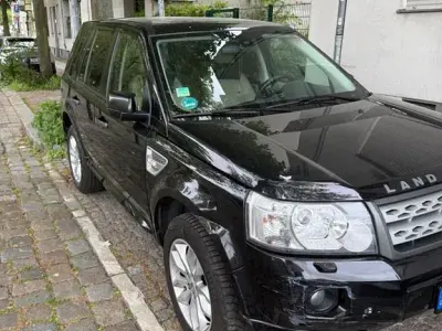 Gebraucht Land Rover Freelander 2 SE 190 PS (139 kW) 2012 Schwarz SUV