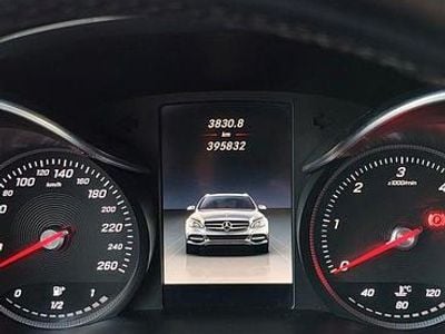 Gebraucht Mercedes C250 AMG line 204 PS (150 kW) 2015 Schwarz Limousine