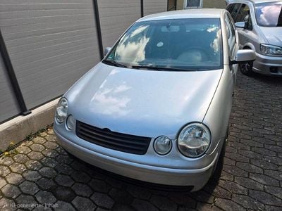 Gebraucht VW Polo 75 PS (55 kW) 2005 Grau Kleinwagen
