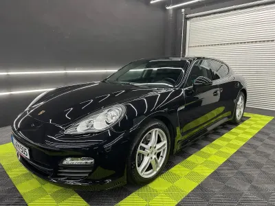 Gebraucht Porsche Panamera 300 PS (220 kW) 2011 Schwarz Kleinwagen