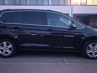 Gebraucht VW Touran Highline 150 PS (110 kW) 2016 Schwarz Van / Kleinbus
