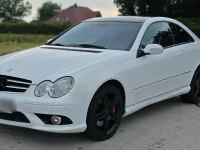 Gebraucht Mercedes C220 AMG 150 PS (110 kW) 2008 Weiß Coupé