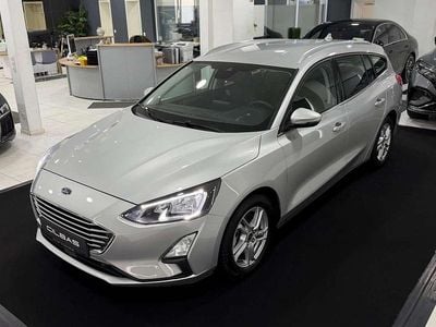 Usado Ford Focus Cool & Connect 120 HP (88 kW) 2021 Prateado Carrinha