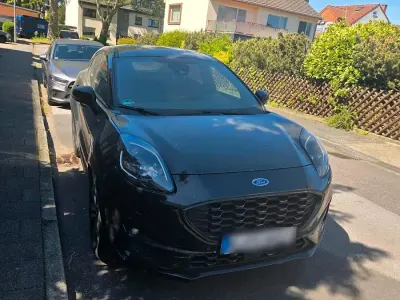 Second-hand Ford Puma ST-Line 125 CP (91 kW) 2023 Negru SUV