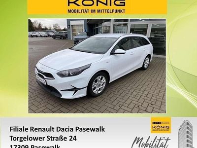 Gebraucht Kia Ceed 101 PS (74 kW) 2023 Carraraweiß Kleinwagen