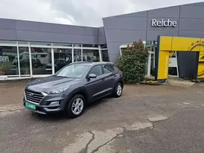 Używany Hyundai Tucson Advantage 177 KM (130 kW) 2020 Szary SUV