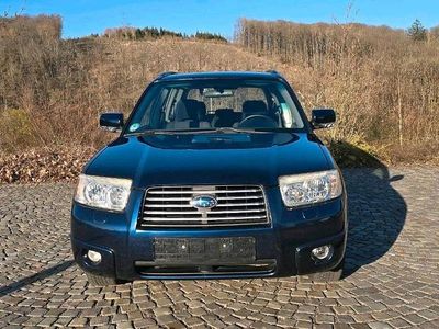 Begagnad Subaru Forester 175 HK (128 kW) 2006 Silver SUV
