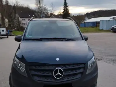 Gebraucht Mercedes Vito 163 PS (119 kW) 2015 Blau Van