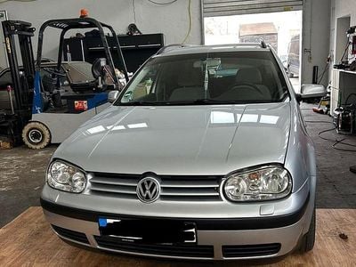 Gebraucht VW Golf IV 115 PS (84 kW) 2001 Silber Kombi