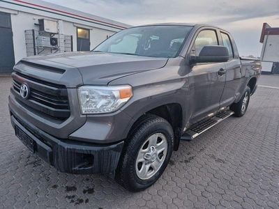 Gebraucht Toyota Tundra 306 PS (225 kW) 2015 Grau Pickup