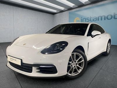 Porsche Panamera 4