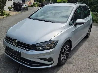 Gebraucht VW Golf Sportsvan Join 131 PS (96 kW) 2018 Silber Van / Kleinbus