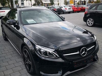 Gebraucht Mercedes C180 AMG line 156 PS (114 kW) 2018 Schwarz Coupé