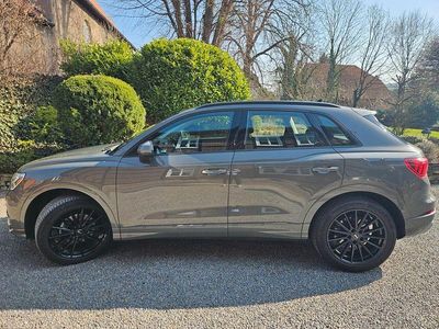 Gebraucht Audi Q3 150 PS (110 kW) 2019 Grau SUV
