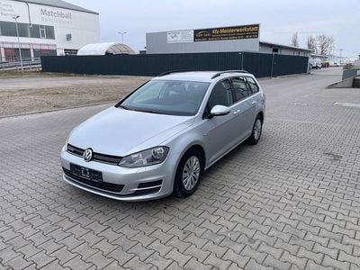 Gebraucht VW Golf VII 110 PS (80 kW) 2016 Silber Limousine